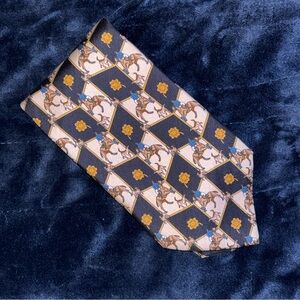 A. D'Este navy blue and gold equestrian pattern silk tie Estate